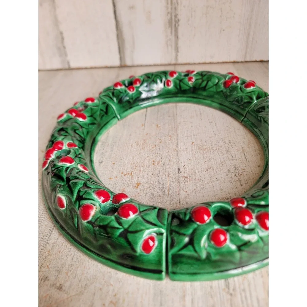 Vintage ceramic wreath centerpiece candle holder Xmas set mistletoe home